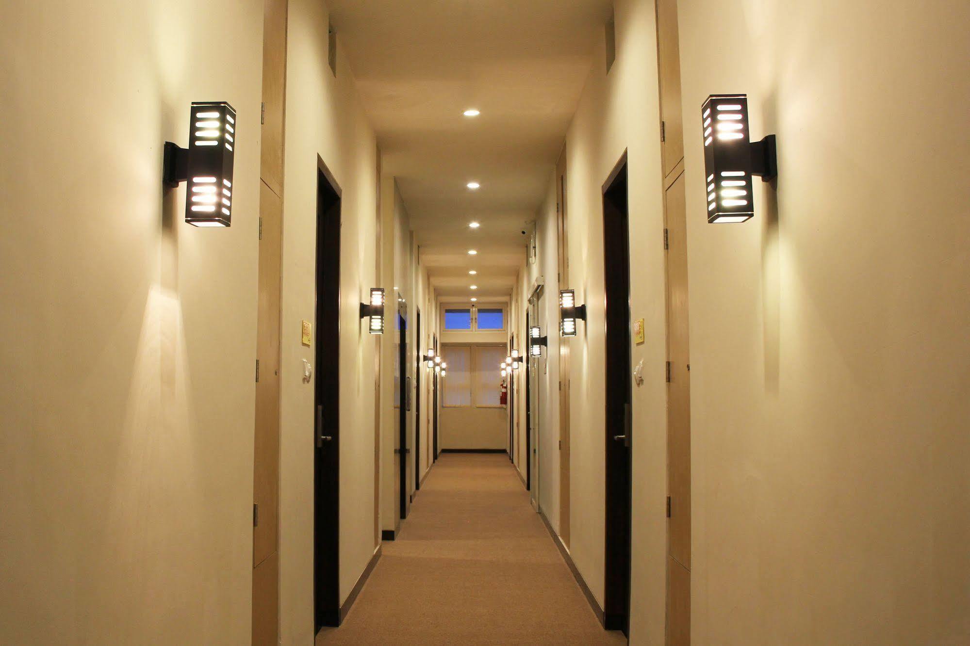 Luxpoint Hotel Baratajaya Сурабая Екстериор снимка